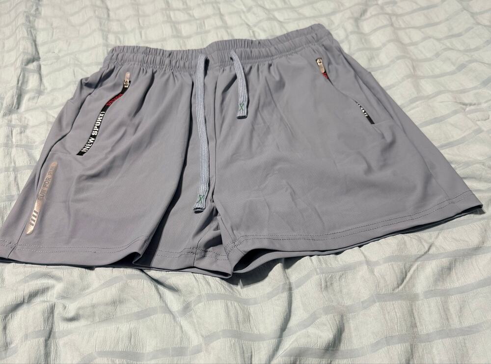 New Mens Grey Athletic Drawstring Sport Shorts Size Medium Quick Drying Shorts